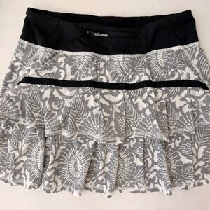 Lululemon RARE Floral 4: Run Pace Setter Skirt Shorts Beach Lululemon Athletica